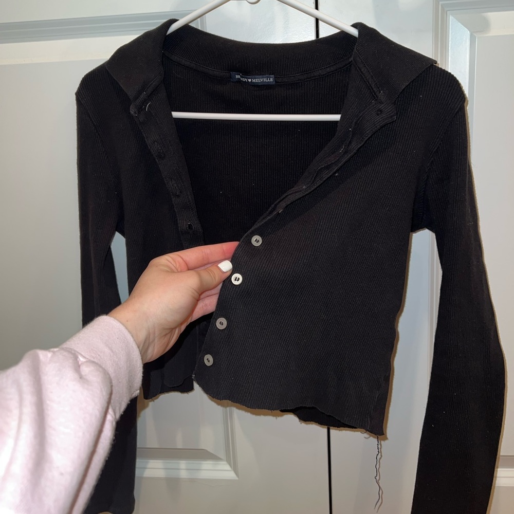 Brandy Melville button up cropped top with collar
